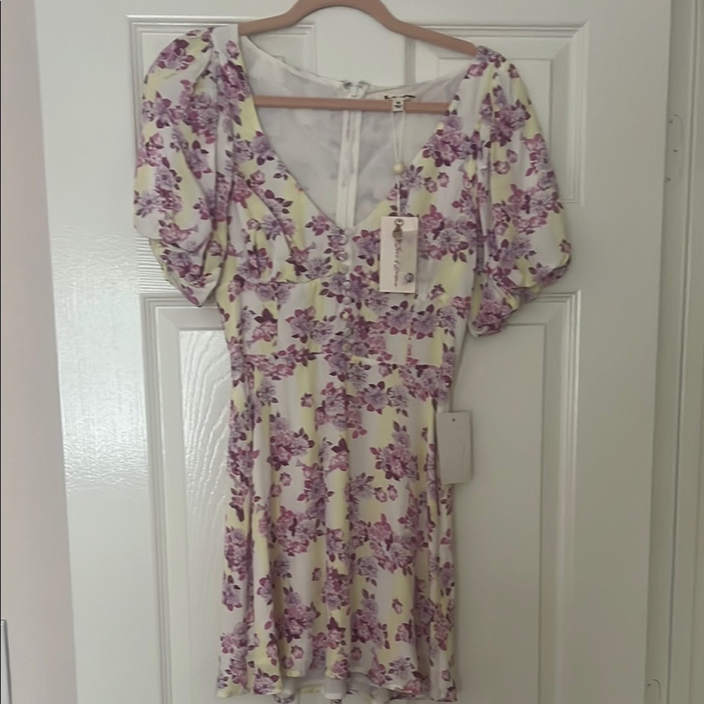 For love and lemons Floral Puff Sleeve Dress